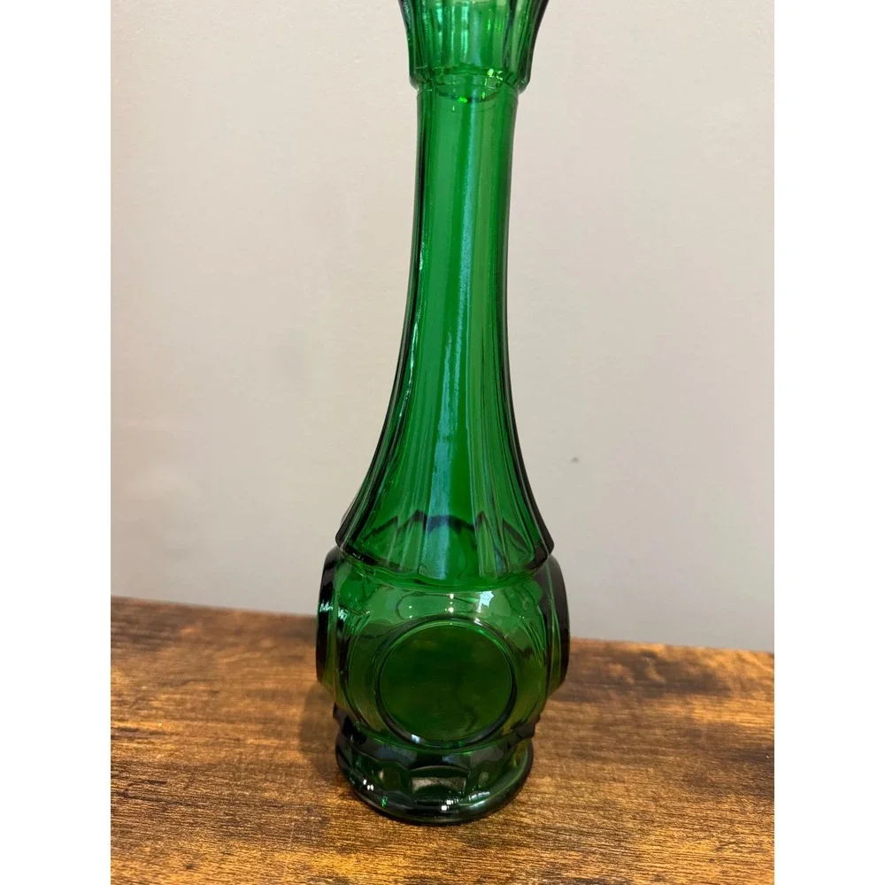 Vintage Emerald Green Glass Genie Bottle Decanter‎ Bullseye Thumbprint 9.5